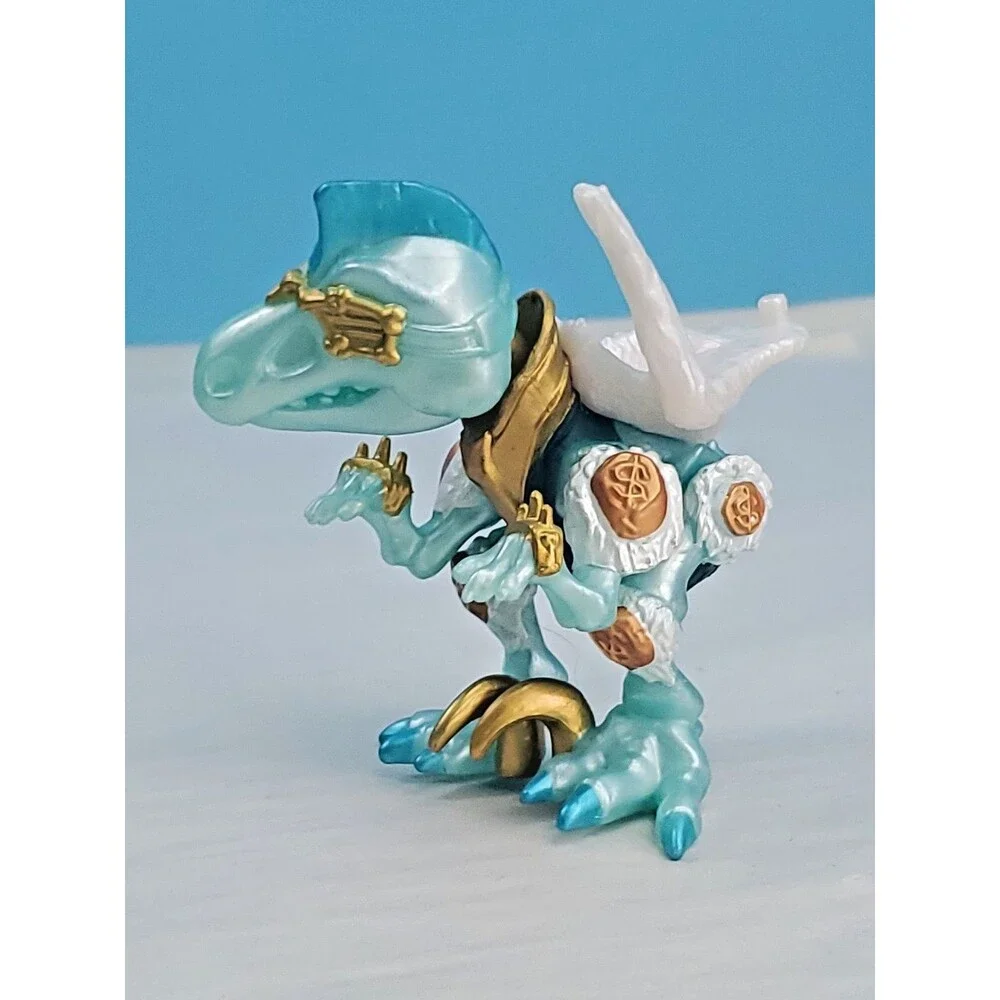 Treasure X Fire vs. Ice Extinct Beasts Frost Smasher Dinosaur Figure Moose Toys